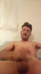 Xulazo_ webcam model stream image