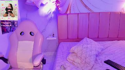 BellaGreen_ webcam model stream image
