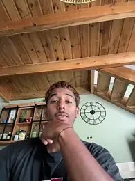 Axel_black10 webcam stripchat model stream image