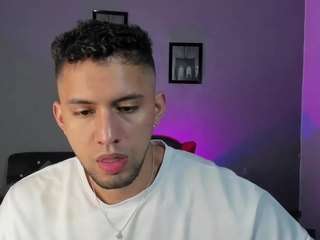 ronnie-miller1 webcam model stream image