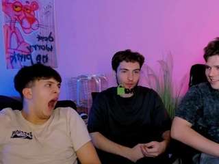 travis-wolf webcam model stream image