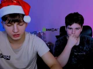 travis-wolf webcam model stream image