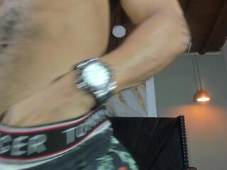 Salomon Kalou webcam model stream image