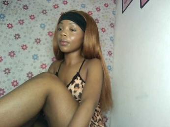 YumTam webcam bongacams model stream image