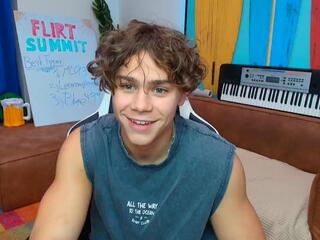 Spencer Roth webcam model stream image
