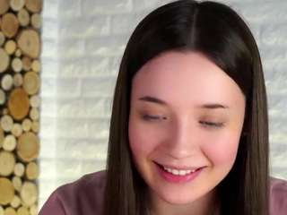 cwenfenney webcam camsoda model stream image