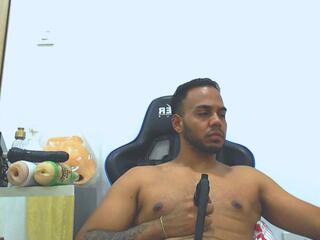 Amaranta Johns webcam flirt4free model stream image