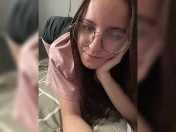 sweet-kiss22 webcam model stream image