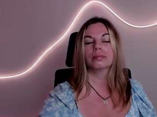 vendycruuu webcam model stream image