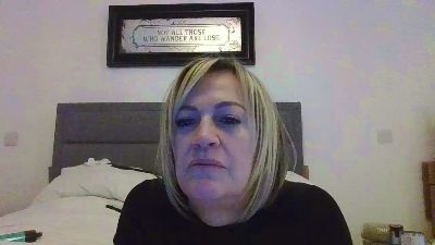 Milfshake227 webcam model stream image