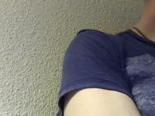 Lukas Anthem webcam model stream image