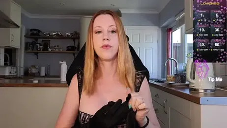 stripmequick webcam model stream image
