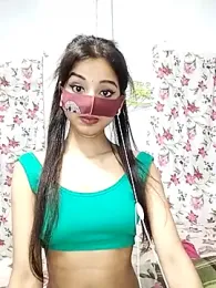 Orna-1 webcam stripchat model stream image
