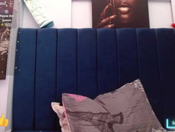 Violet-wish webcam bongacams model stream image