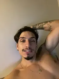 DelPenho webcam model stream image