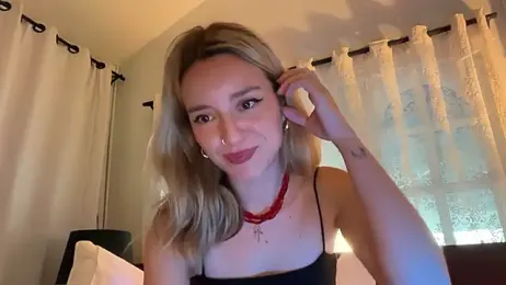 SirenaBelle webcam model stream image