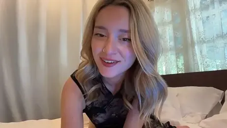 SirenaBelle webcam model stream image