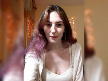 LunaLee webcam model stream image