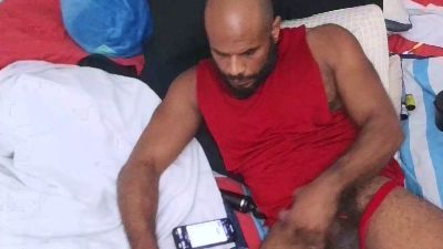 Piercedmuscle webcam model stream image
