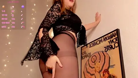 MerlynDinovo webcam stripchat model stream image