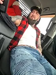 Beardedtattood webcam stripchat model stream image