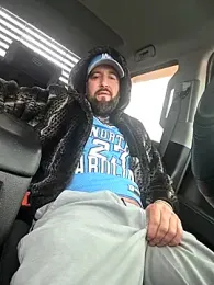 Beardedtattood webcam model stream image