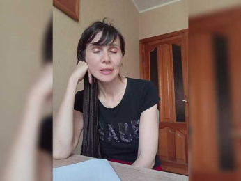 Hellenalonenochka webcam model stream image