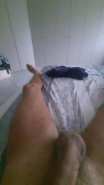 Luchino24cm webcam model stream image