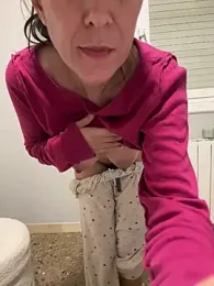 BelisimaNatural webcam model stream image