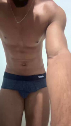 Mlkhot06 webcam model stream image