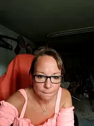 Fuxy-love69 webcam model stream image