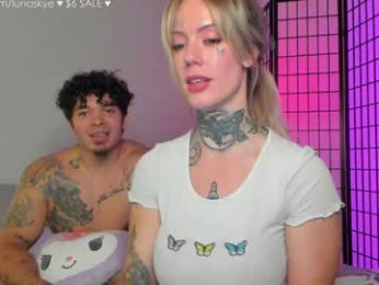 xlunaskye webcam model stream image