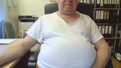 gulle321 webcam model stream image