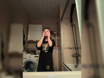 -INDICA- webcam bongacams model stream image