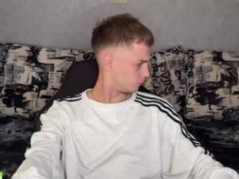 sky_hunter webcam model stream image