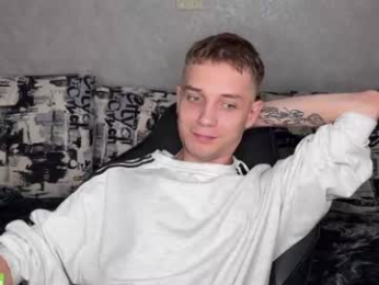 sky_hunter webcam model stream image