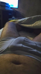 IgiturVall webcam model stream image