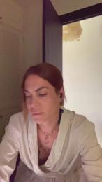 Sophiaat40 webcam model stream image