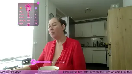 MilfGina webcam model stream image