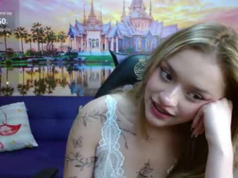 alyy_cute webcam model stream image