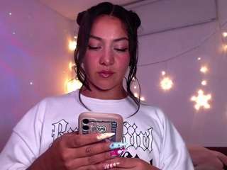 amapolaunicorn webcam model stream image