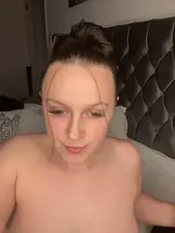 riri_bstvx webcam model stream image