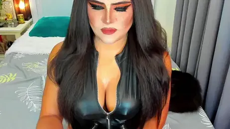 MissTyraxx webcam model stream image