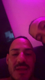 LatinCanarios webcam model stream image