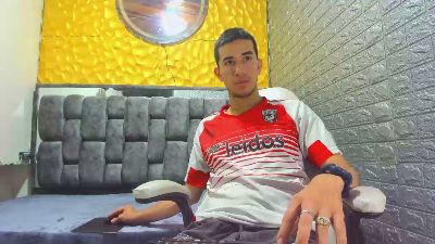 MartinBlos webcam model stream image
