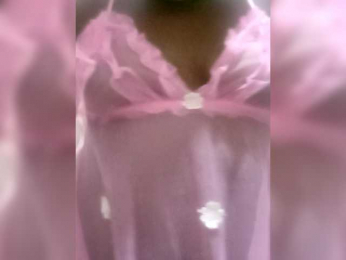 Extra4Ebony webcam model stream image