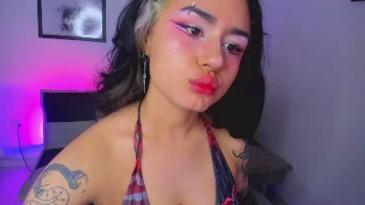 GwenHazel webcam model stream image