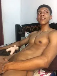 RickyEbony webcam model stream image