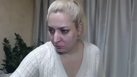 sweetpussy13 webcam stripchat model stream image