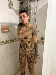 Izy_cute_ webcam model stream image